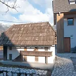 Pierta *