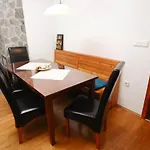 דירה Pierta